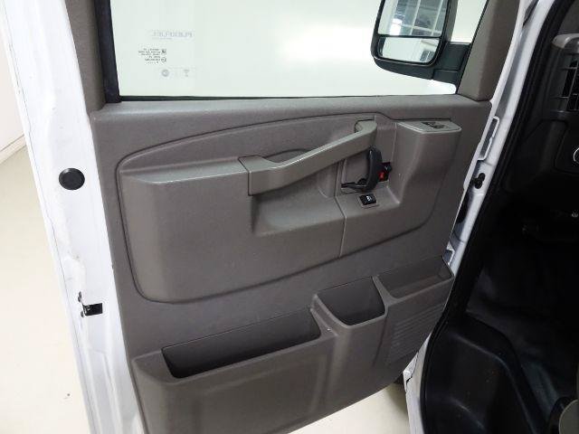 Used 2019 Chevrolet Express 3500 w/ Driver Convenience Package RWD image 23