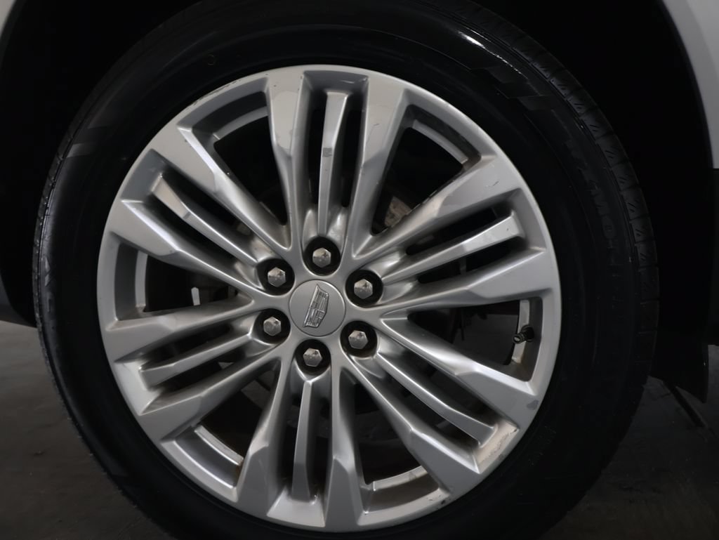 Used 2019 Cadillac XT5 Premium Luxury FWD image 35