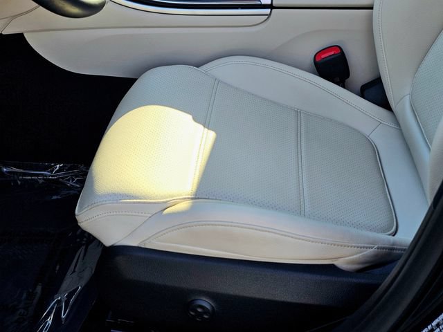Certified 2023 Mercedes-Benz C 300 4MATIC Sedan image 18