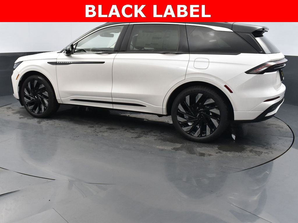 New 2026 Lincoln Nautilus Black Label w/ Jet Appearance Package image 3