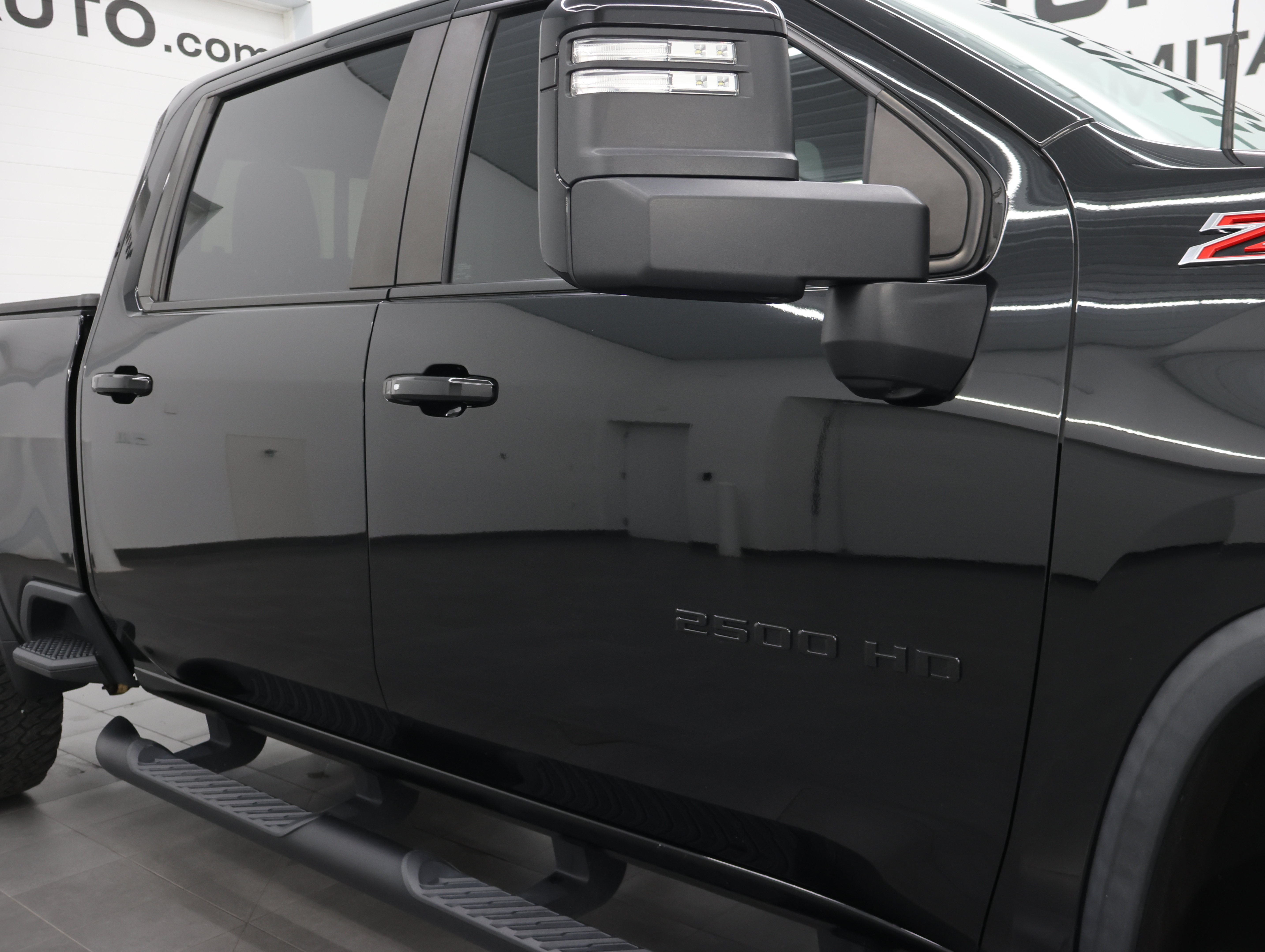 Used 2023 Chevrolet Silverado 2500 LTZ w/ LTZ Plus Package AWD/4WD image 24