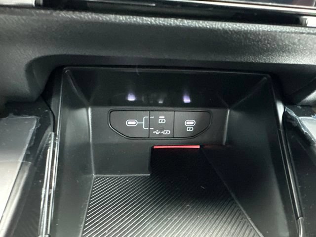 New 2026 Kia Sorento LX FWD image 34