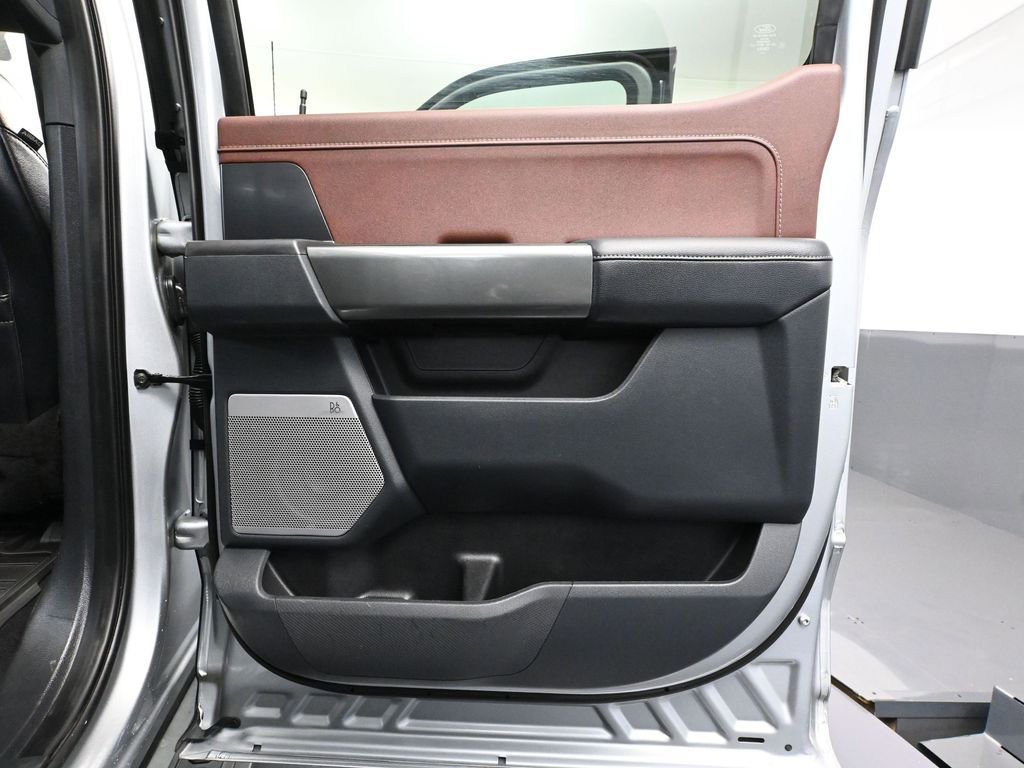 Used 2023 Ford F150 Lariat w/ Equipment Group 502A High image 46