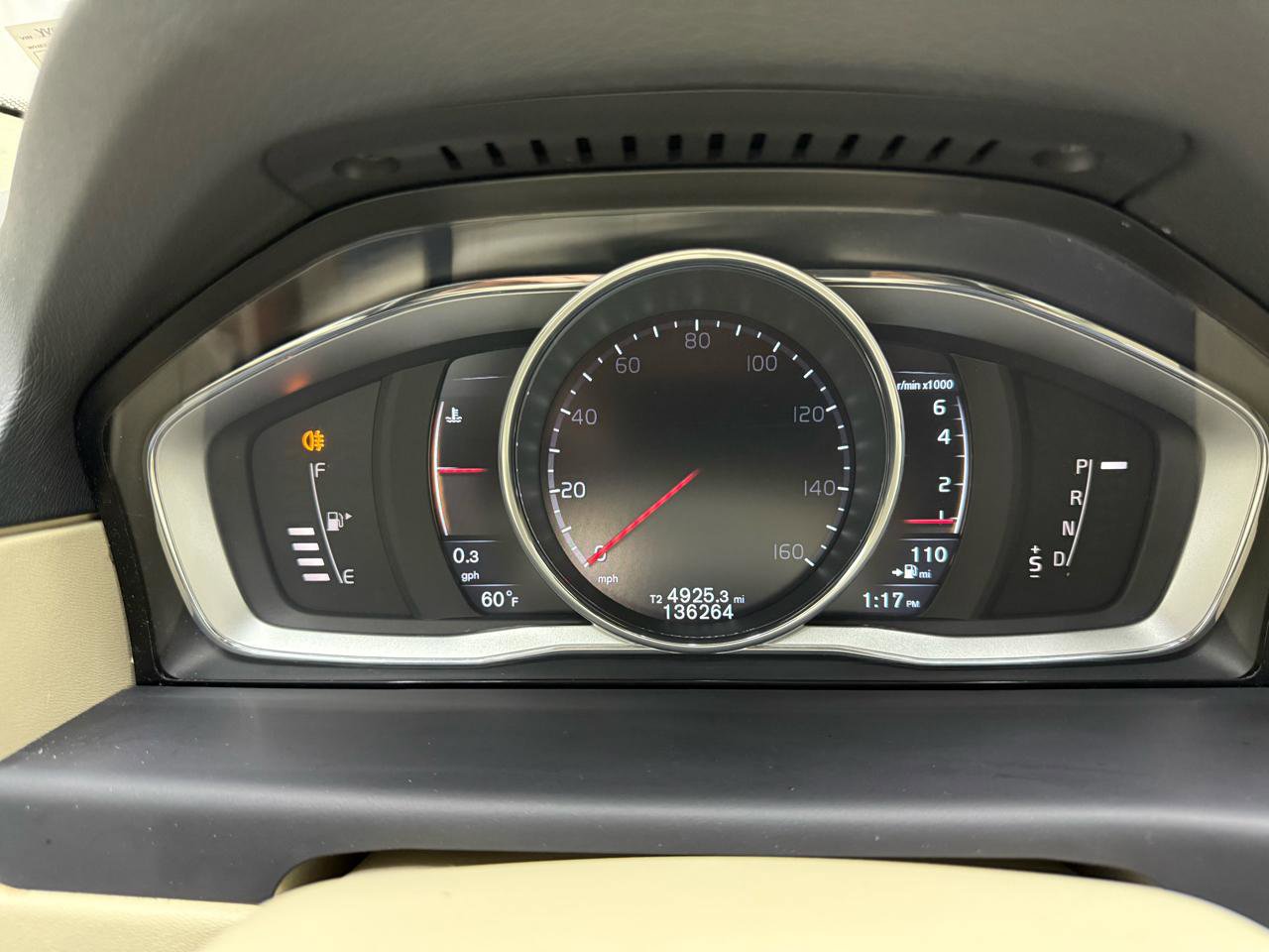 Used 2016 Volvo XC70 T5 Premier w/ Proximity Package AWD/4WD image 16