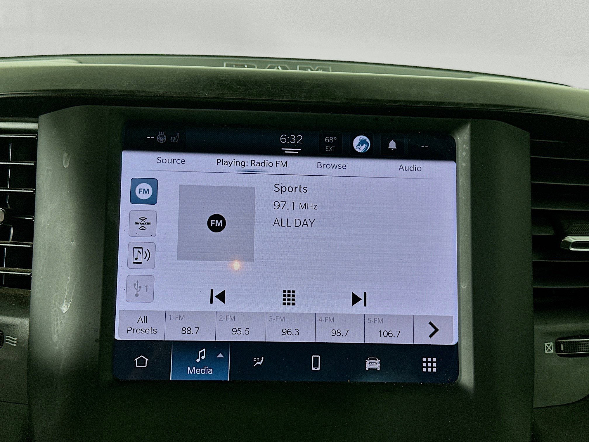 Used 2022 RAM 1500 Big Horn image 19