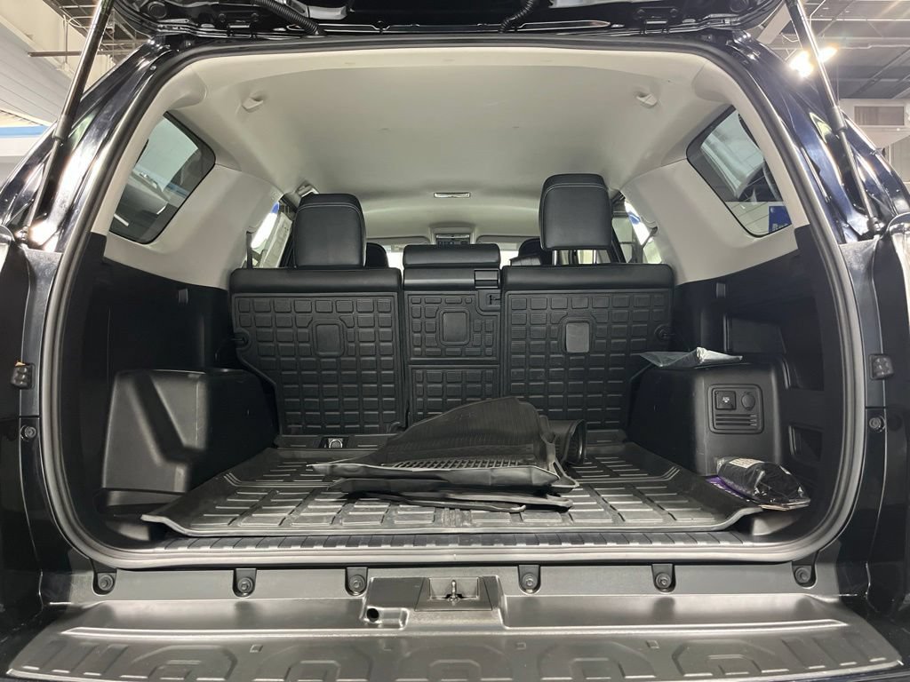 Used 2024 Toyota 4Runner TRD Sport AWD/4WD image 36