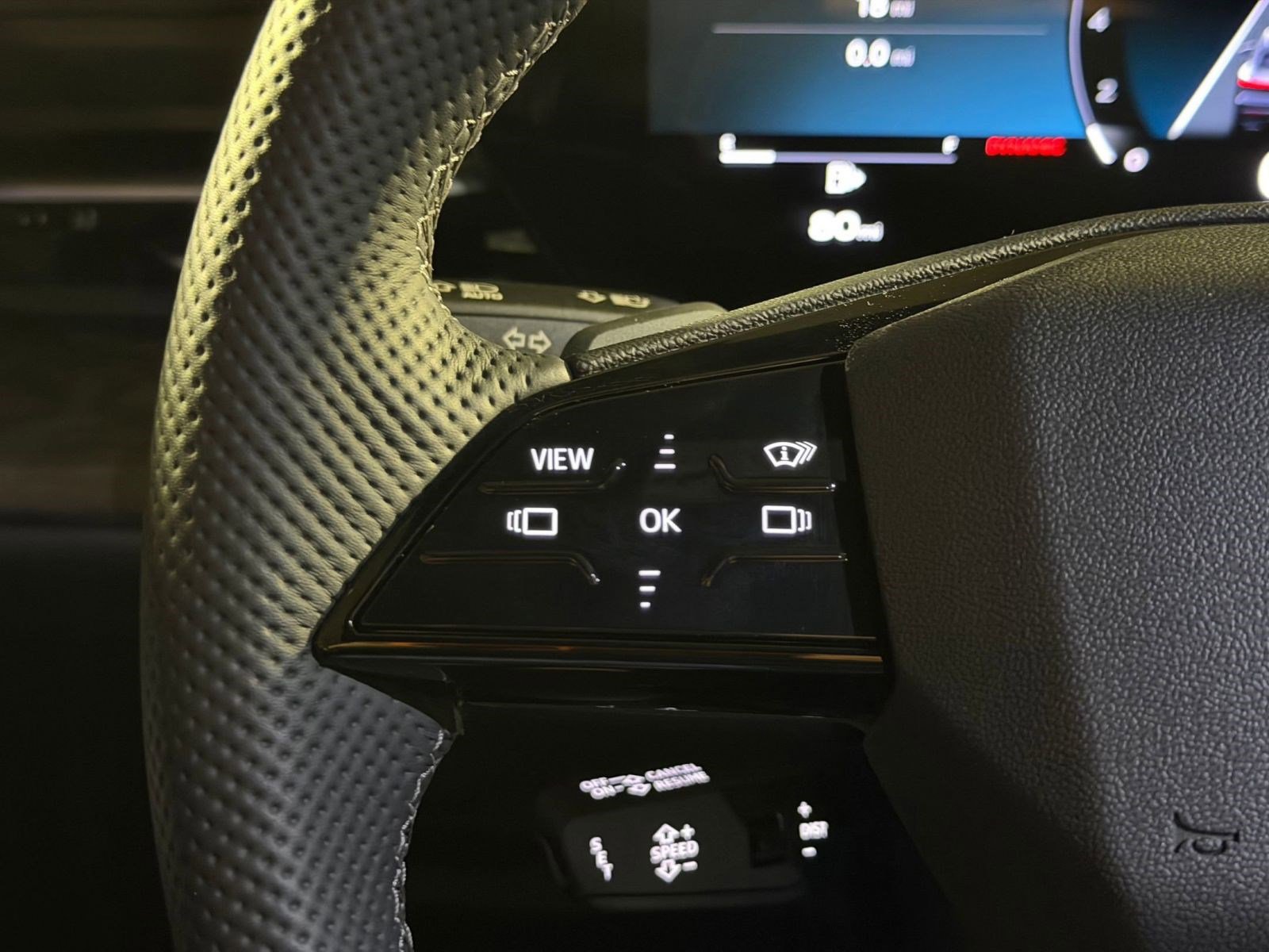 New 2025 Audi SQ5 Prestige AWD/4WD image 17