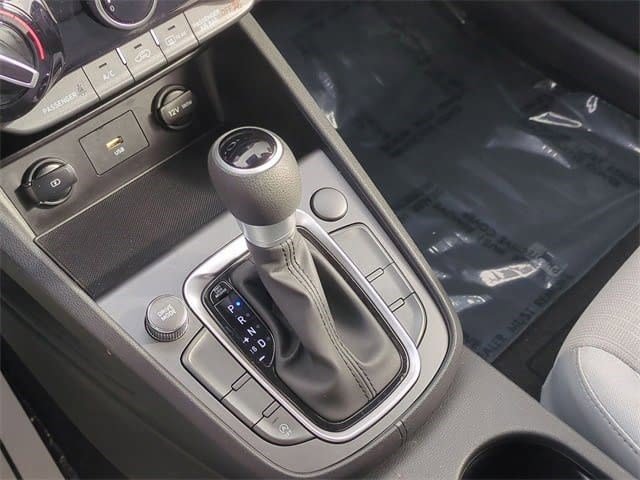 Used 2023 Hyundai Kona SEL w/ Cargo Package image 15