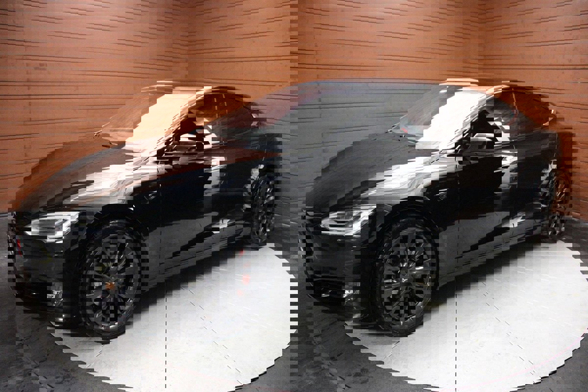 Used 2020 Tesla Model S Performance image 8