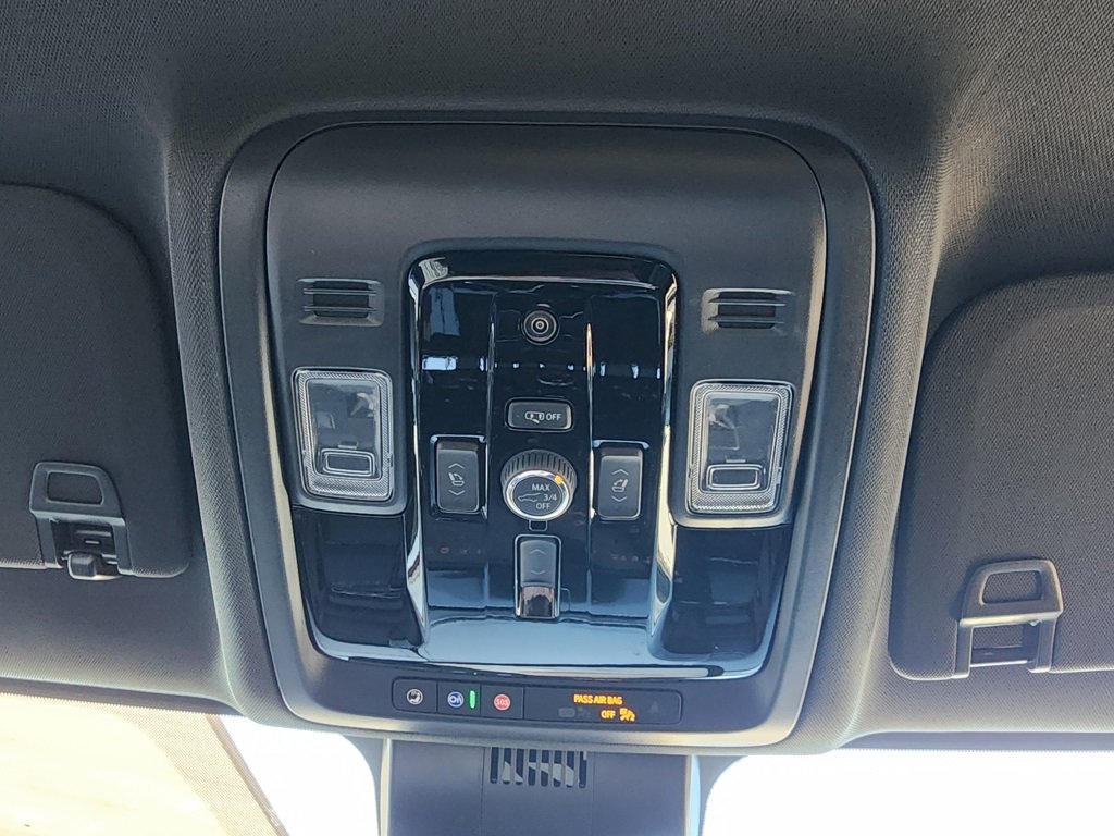 New 2026 GMC Yukon Elevation image 38