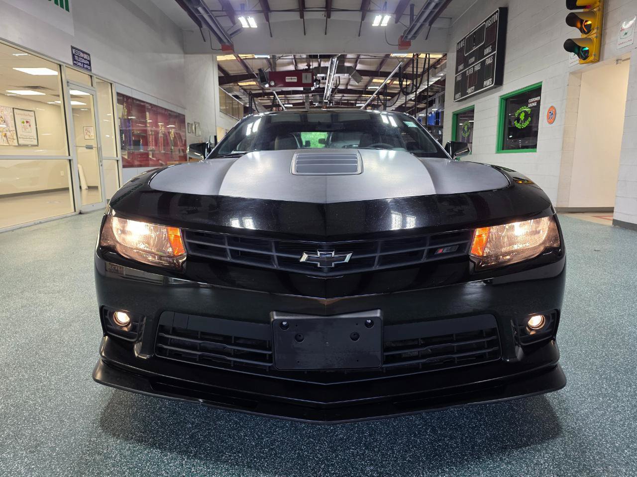 Used 2014 Chevrolet Camaro SS w/ SS Performance Package RWD image 3