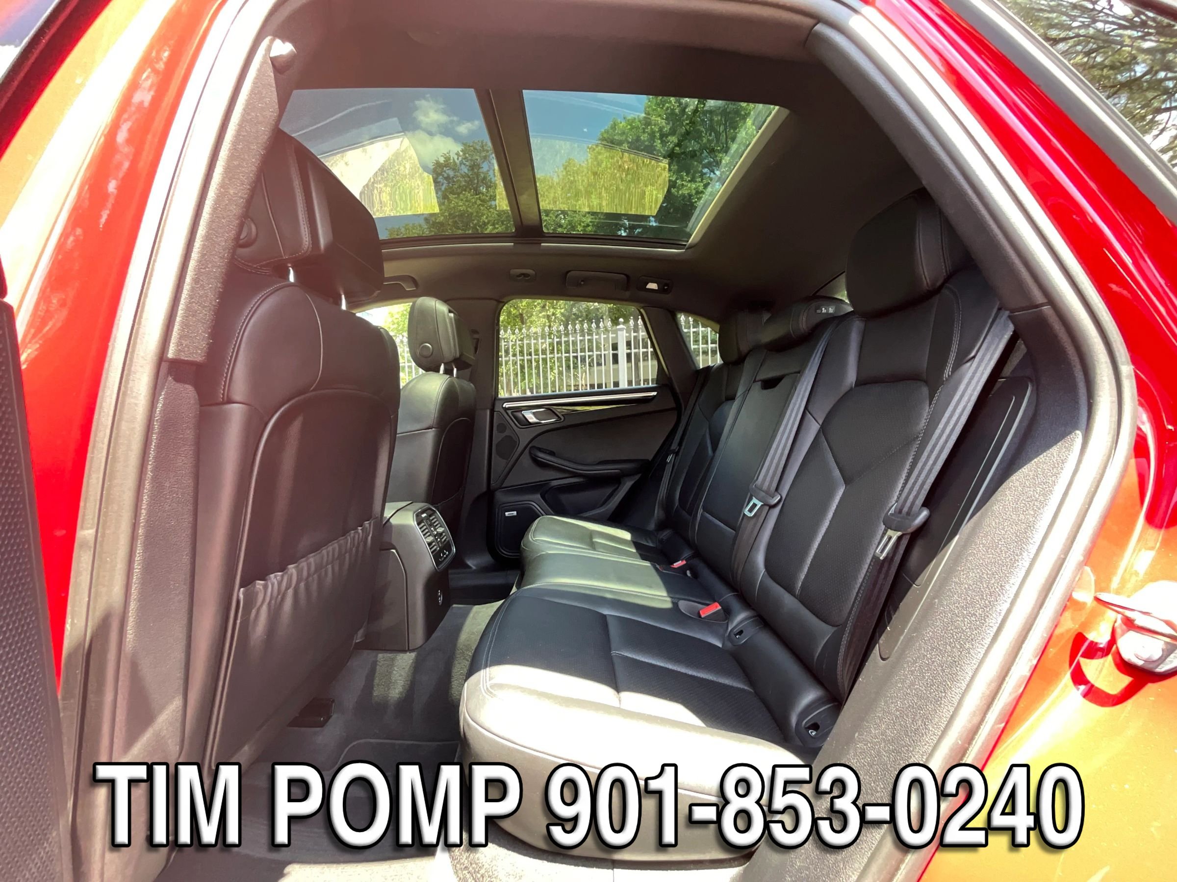 Used 2020 Porsche Macan w/ Premium Package Plus AWD/4WD image 13