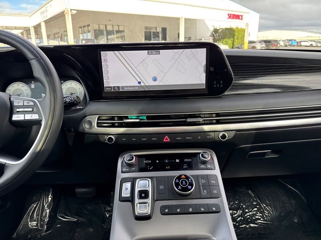Used 2023 Hyundai Palisade Calligraphy image 37