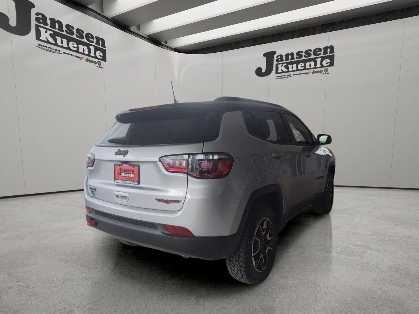 New 2026 Jeep Compass Trailhawk AWD/4WD image 3