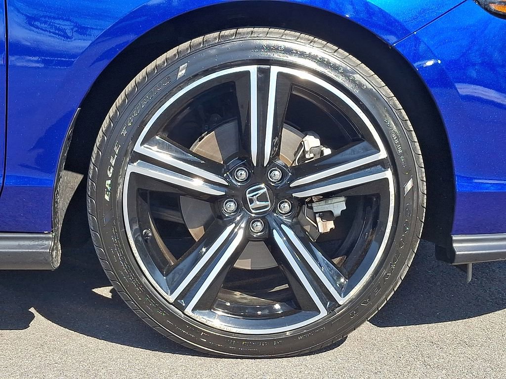 Used 2023 Honda Accord Sport image 8