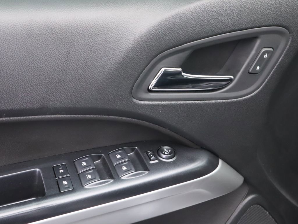 Used 2020 Chevrolet Colorado ZR2 image 24