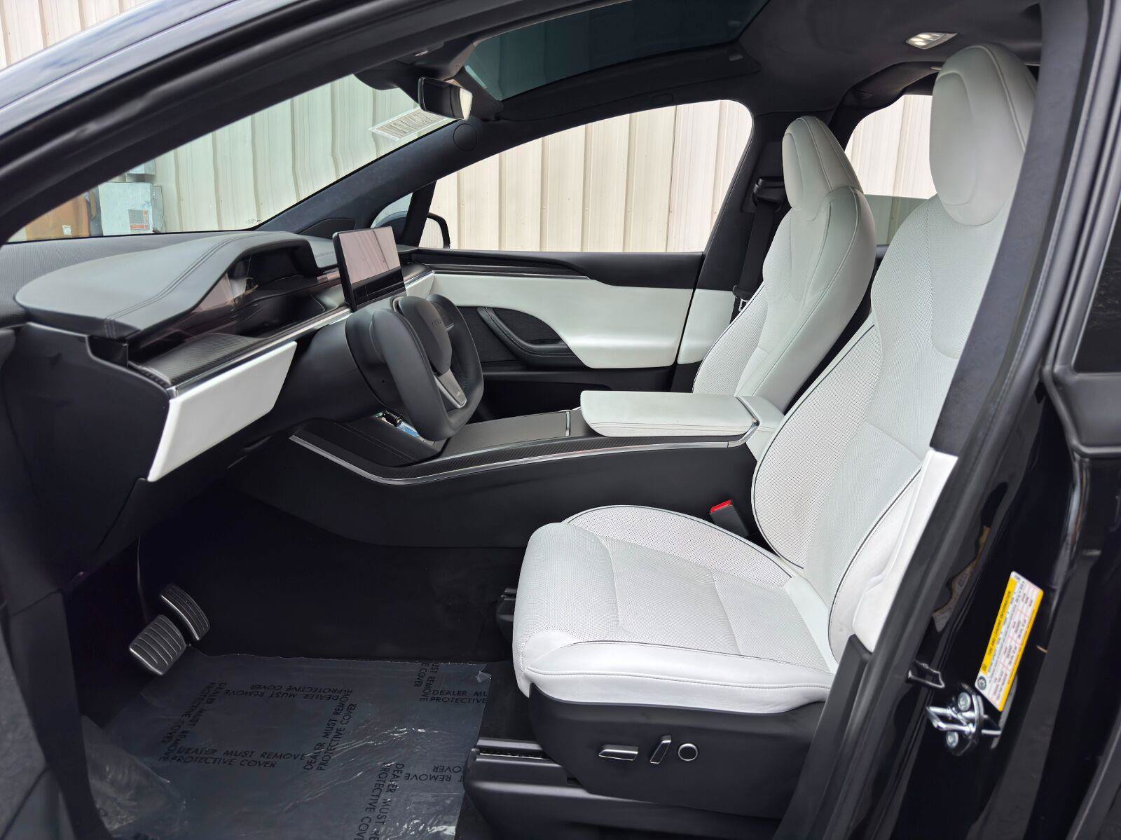 Used 2023 Tesla Model X Plaid AWD/4WD image 16