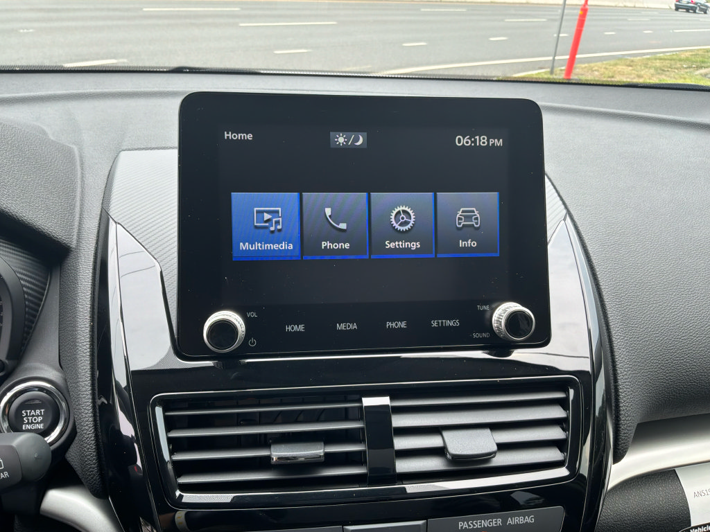 New 2025 Mitsubishi Eclipse Cross LE AWD/4WD image 13