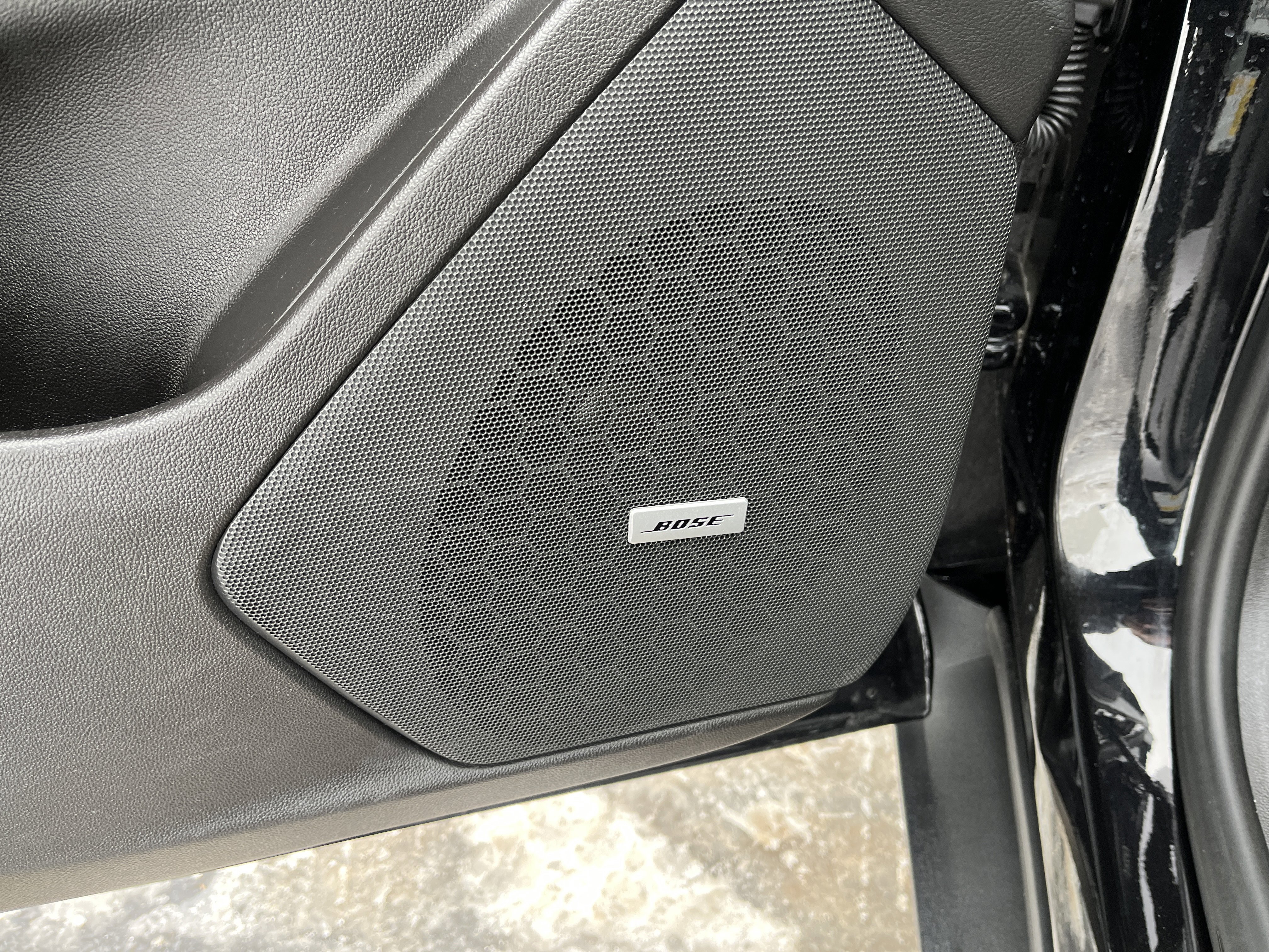 Used 2025 Cadillac XT5 Premium Luxury image 11