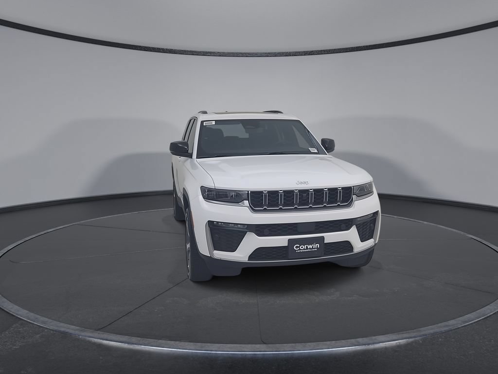 New 2026 Jeep Grand Cherokee Limited w/ Luxury Tech Group II AWD/4WD image 4