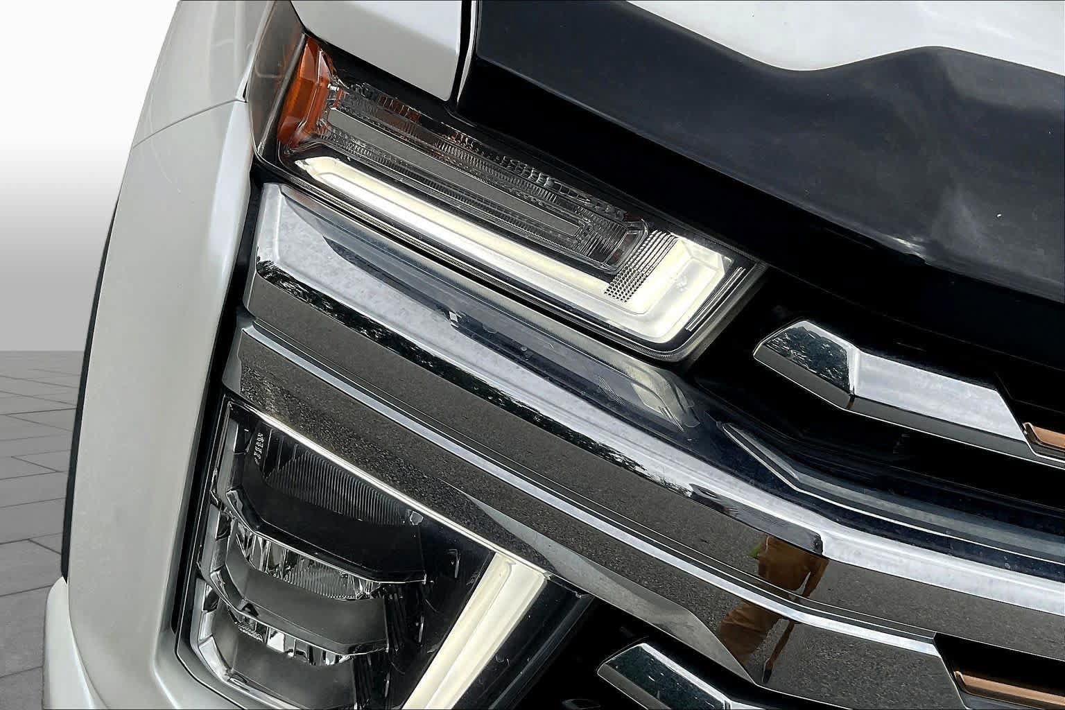 Used 2023 Chevrolet Silverado 2500 High Country w/ Z71 Off-Road Package AWD/4WD image 53