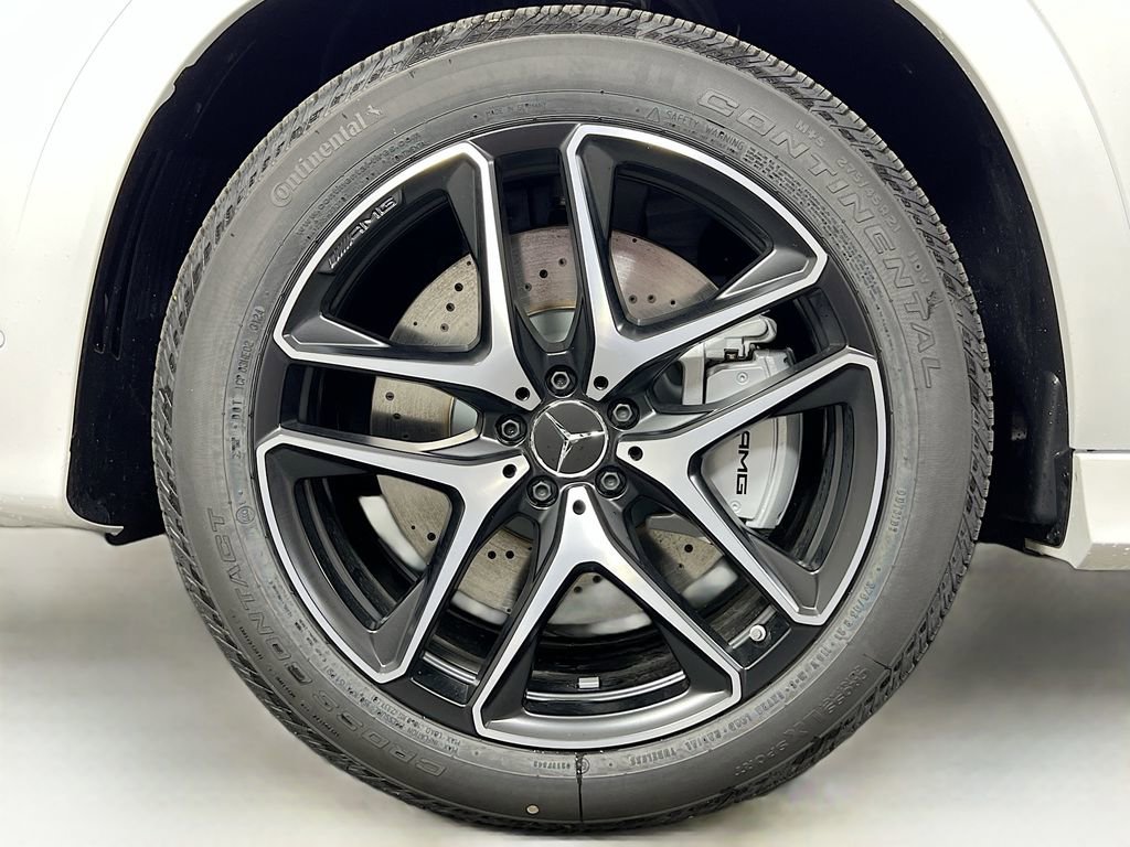 Used 2025 Mercedes-Benz GLE 53 AMG 4MATIC Coupe image 32