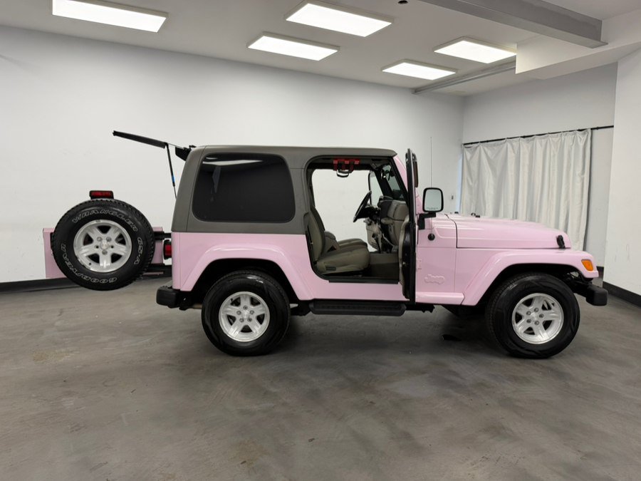 Used 2004 Jeep Wrangler Sahara w/ Dual Top Group AWD/4WD image 39