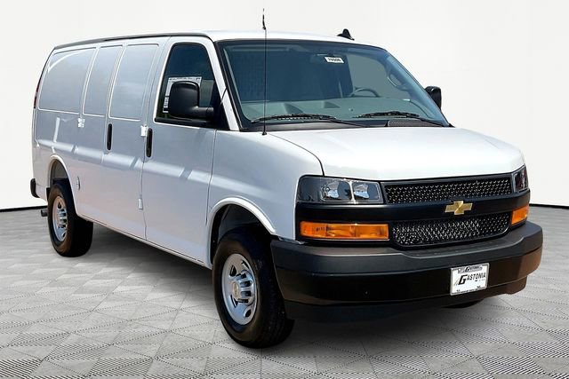 New 2025 Chevrolet Express 3500 w/ Driver Convenience Package