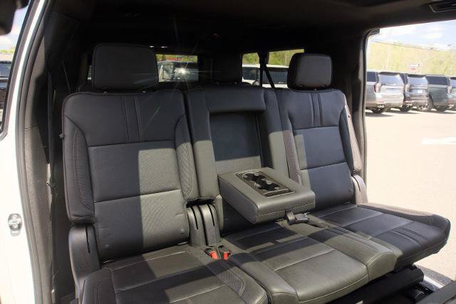Used 2023 Chevrolet Suburban RST AWD/4WD image 28