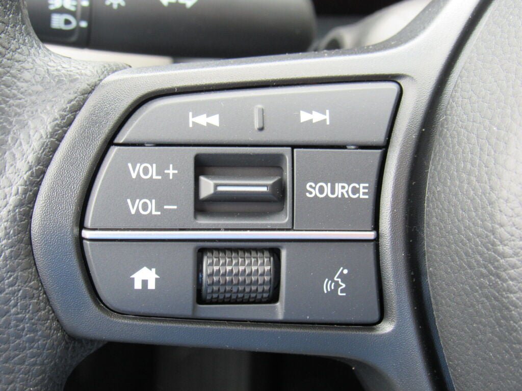 Certified 2024 Honda HR-V LX image 13