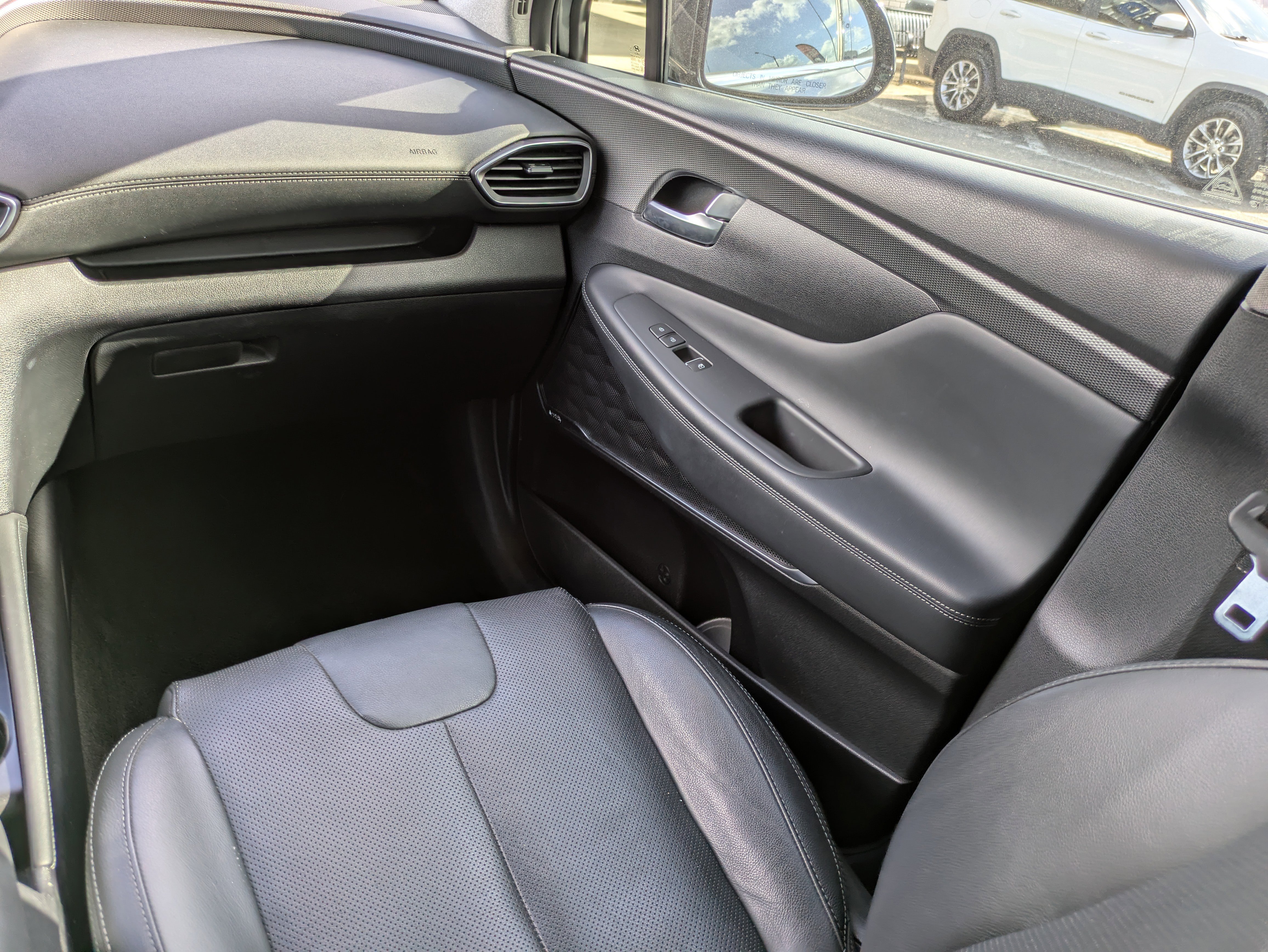 Used 2020 Hyundai Santa Fe SEL image 18