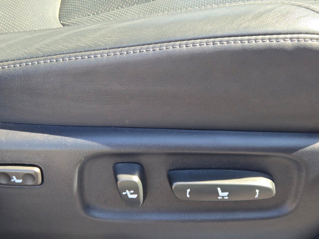 Used 2017 Lexus LX 570 4WD image 8