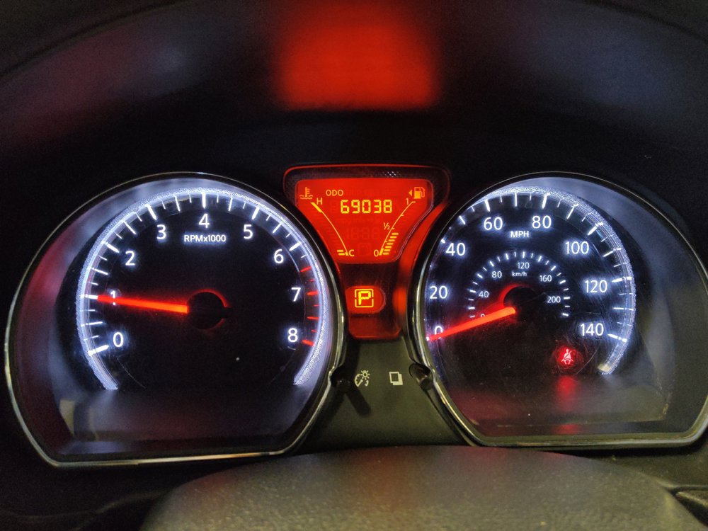 Used 2015 Nissan Versa Note S Plus w/ Chrome Package FWD image 23