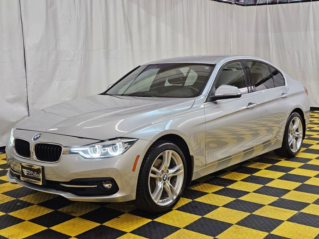 Used 2018 BMW 330i Sedan RWD image 7