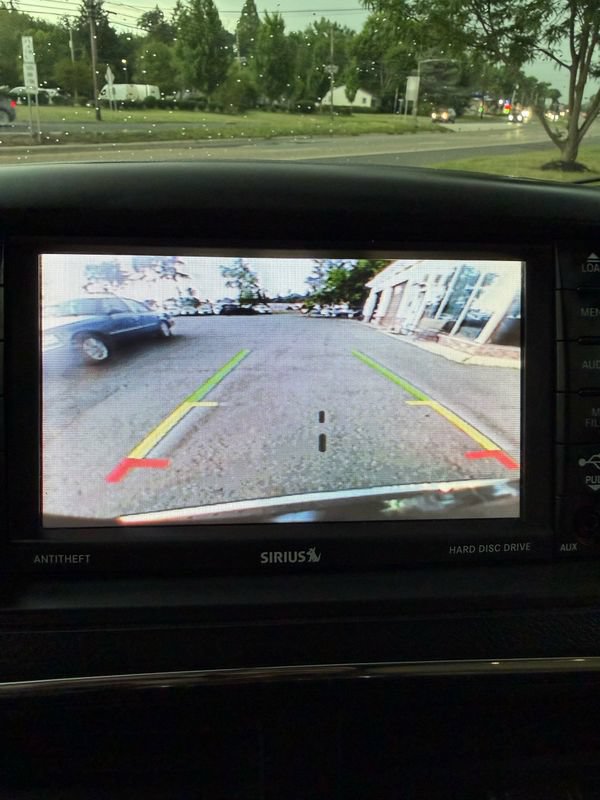 Used 2016 Dodge Grand Caravan SXT w/ Rear Park Assist Package FWD image 16