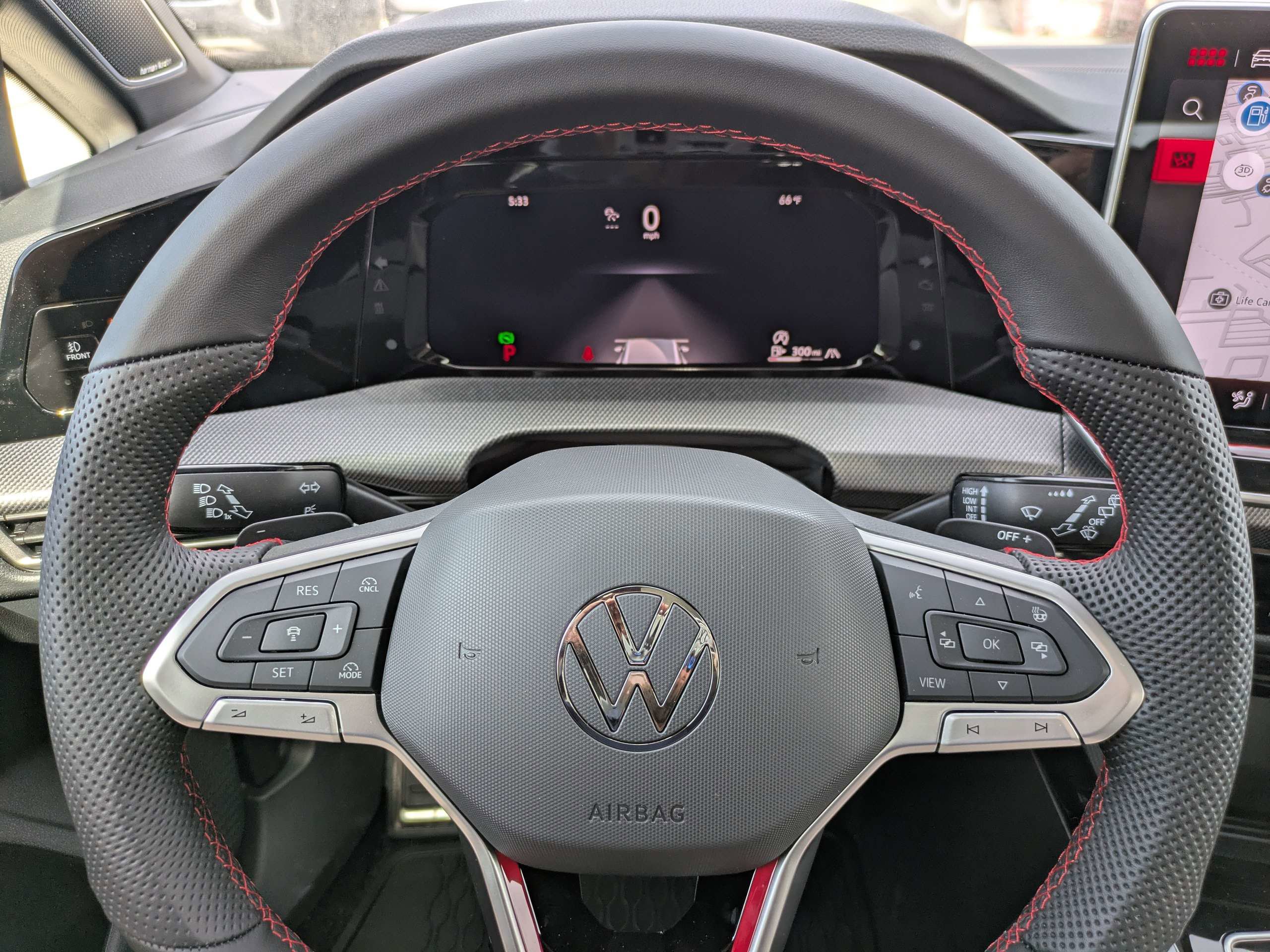 New 2026 Volkswagen GTI SE FWD image 25