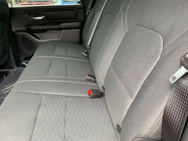 New 2026 RAM 1500 Express AWD/4WD image 13