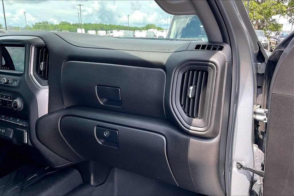 Used 2024 Chevrolet Silverado 2500 Custom w/ Custom Value Package AWD/4WD image 23