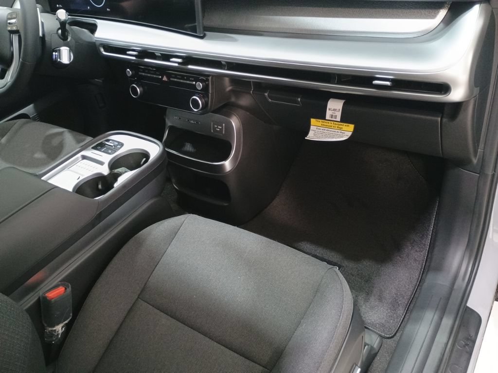New 2026 Hyundai Ioniq 9 SE AWD/4WD image 13