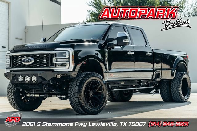 Used 2024 Ford F350 Platinum AWD/4WD image 1