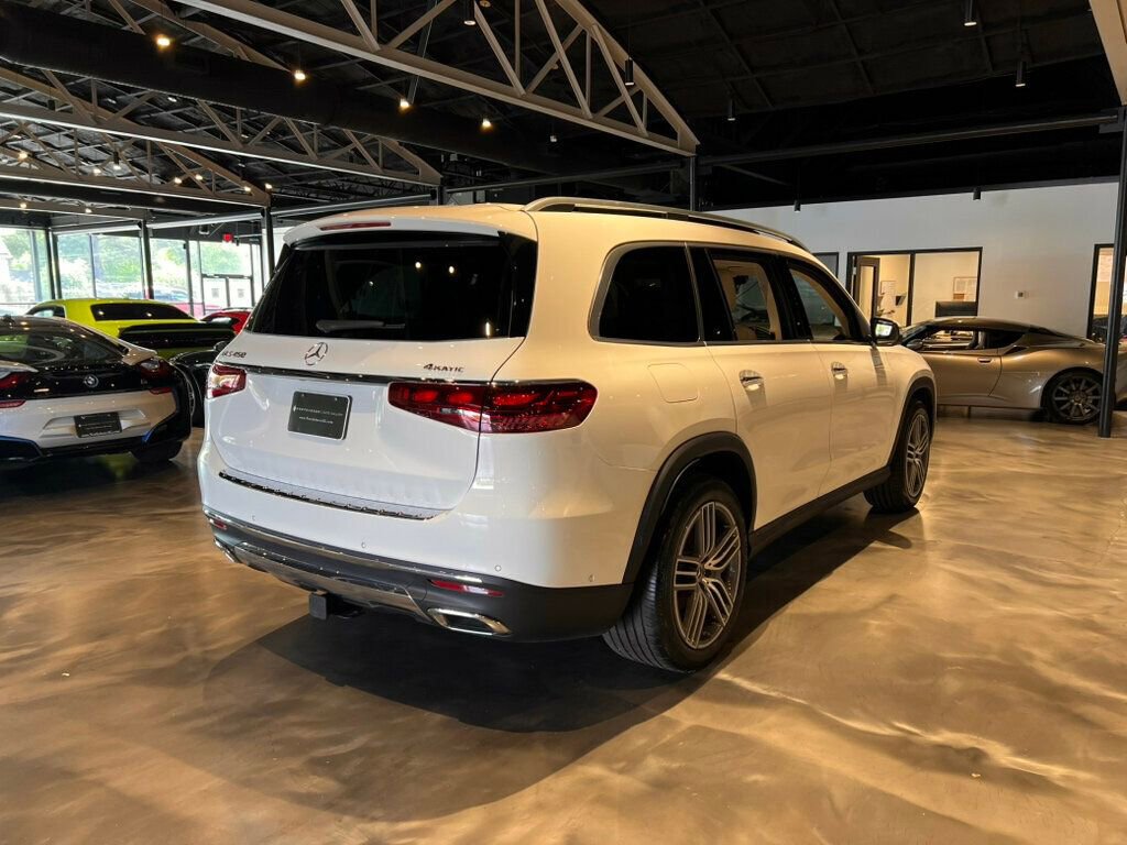 Used 2024 Mercedes-Benz GLS 450 4MATIC image 5
