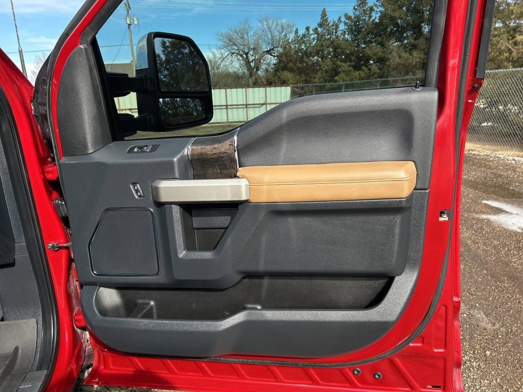 Used 2022 Ford F250 Lariat w/ Lariat Ultimate Package image 46