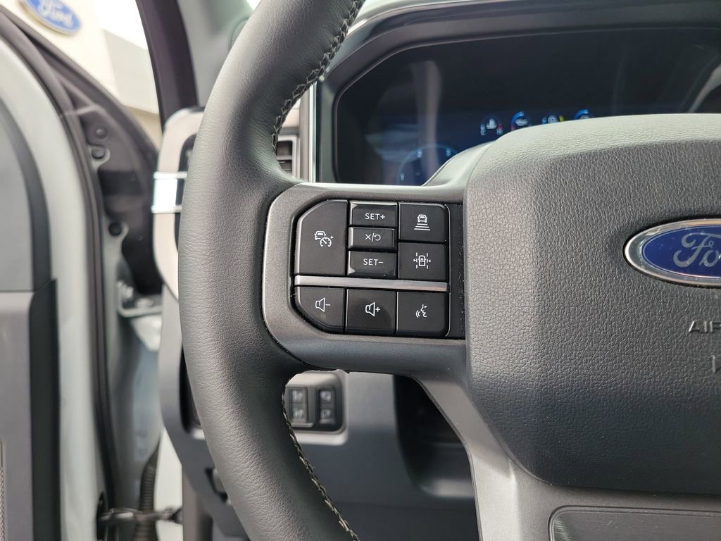 New 2025 Ford F350 Lariat w/ Lariat Ultimate Package image 23