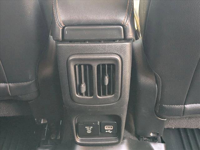 Used 2018 Jeep Compass Limited w/ Navigation Group image 16
