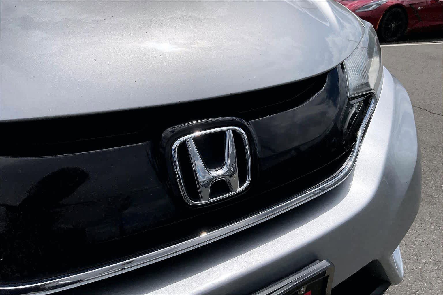 Used 2015 Honda Fit EX image 30