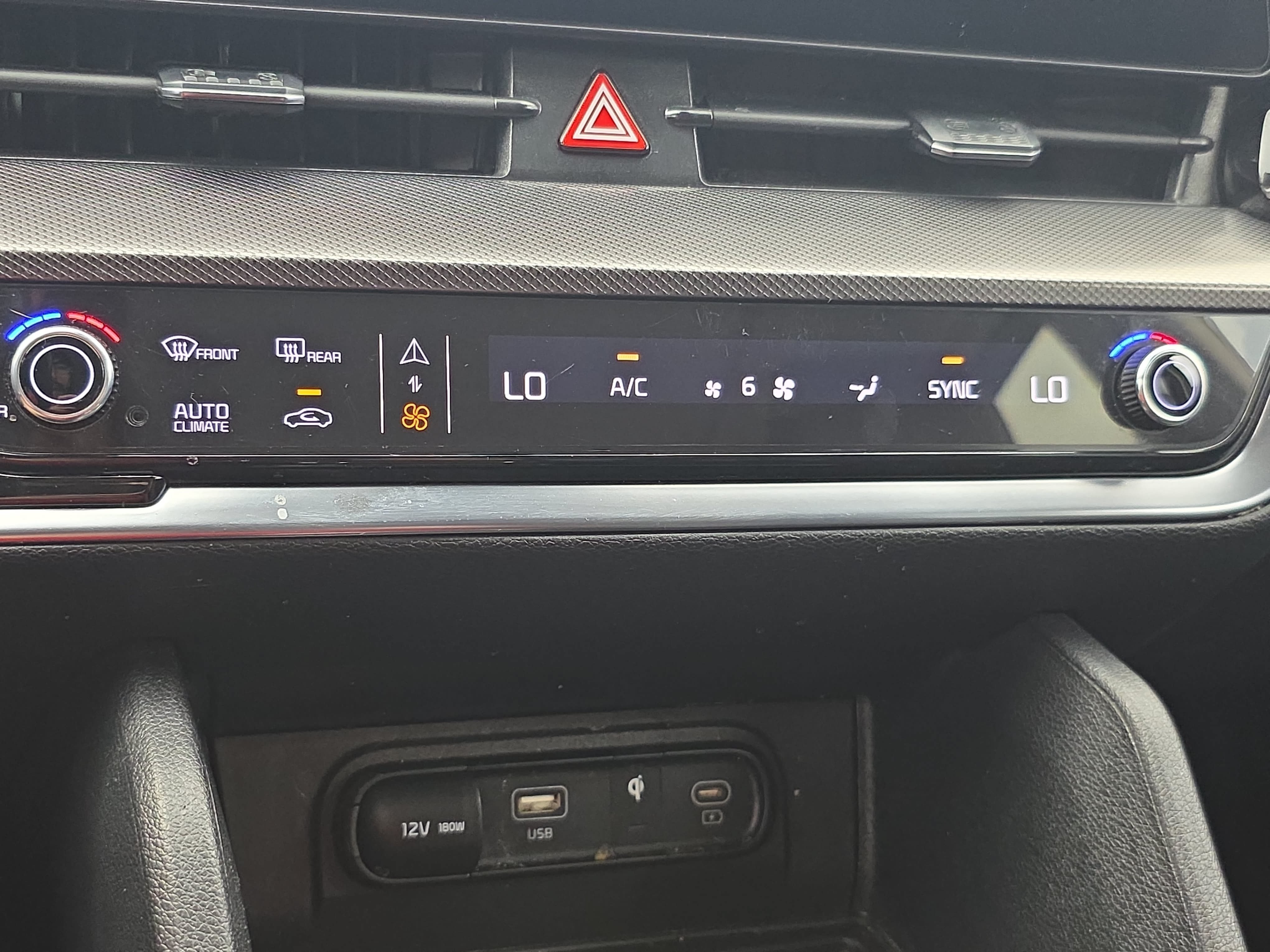 Used 2024 Kia Sportage SX FWD image 23