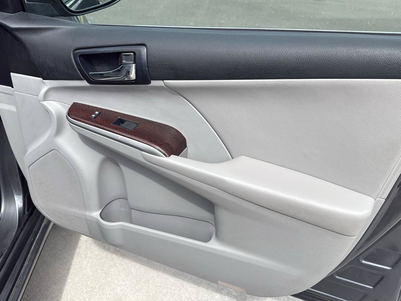 Used 2012 Toyota Camry XLE FWD image 52