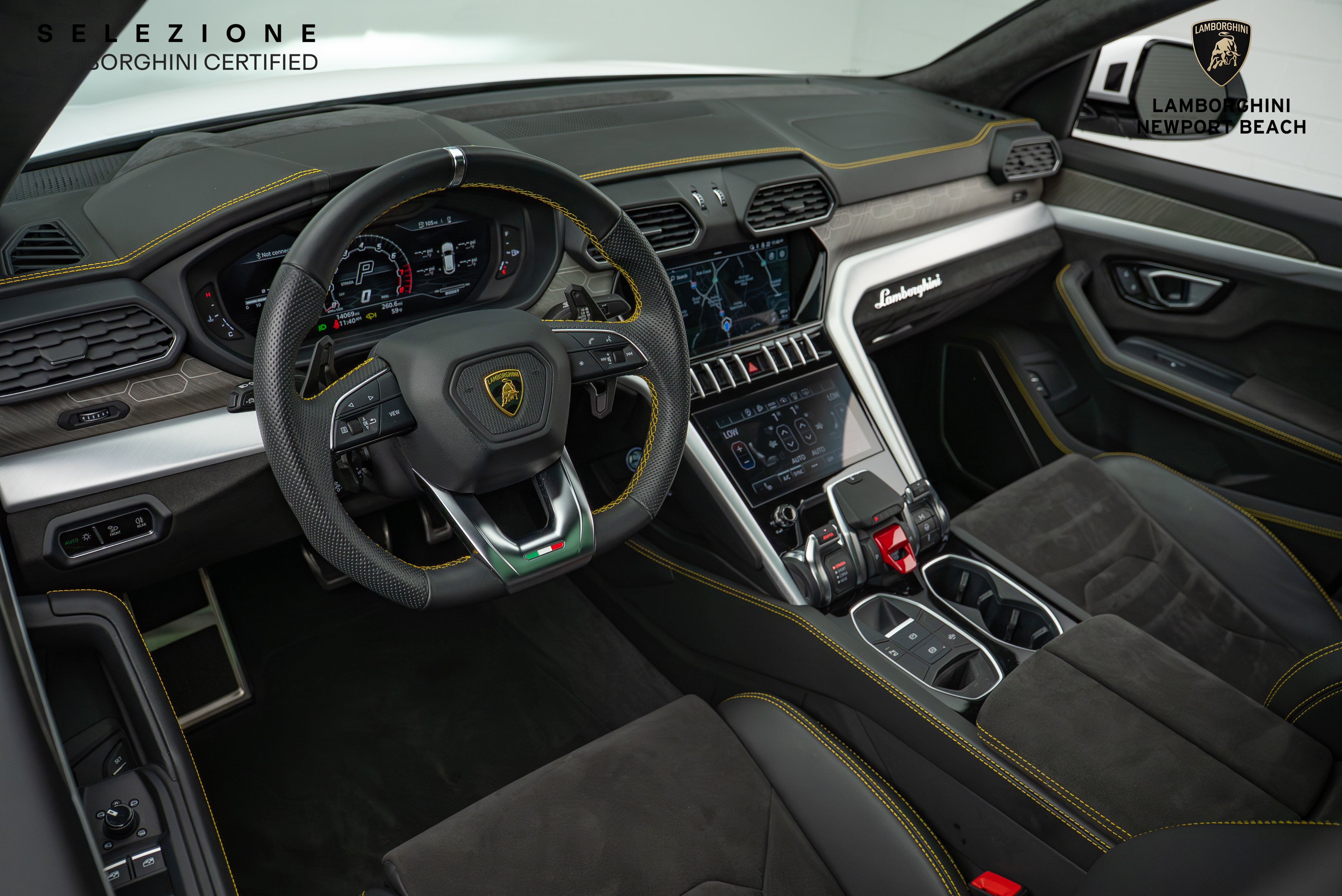 Used 2022 Lamborghini Urus image 19