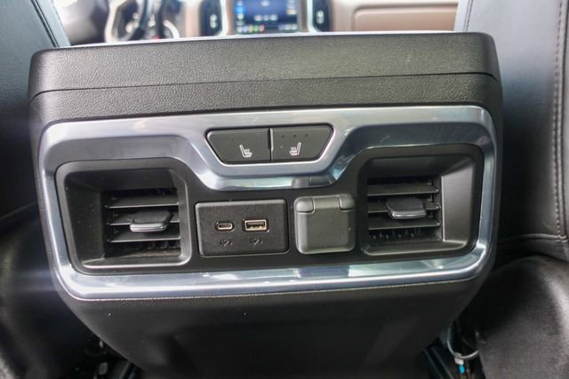 Used 2020 Chevrolet Silverado 3500 High Country w/ Technology Package image 31