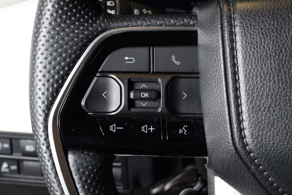 Used 2023 Toyota Sequoia Capstone AWD/4WD image 22